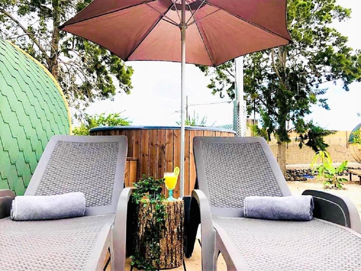 Lykke Suite Spa Sauna Piscina Y Jardin Buzanada Exteriör bild