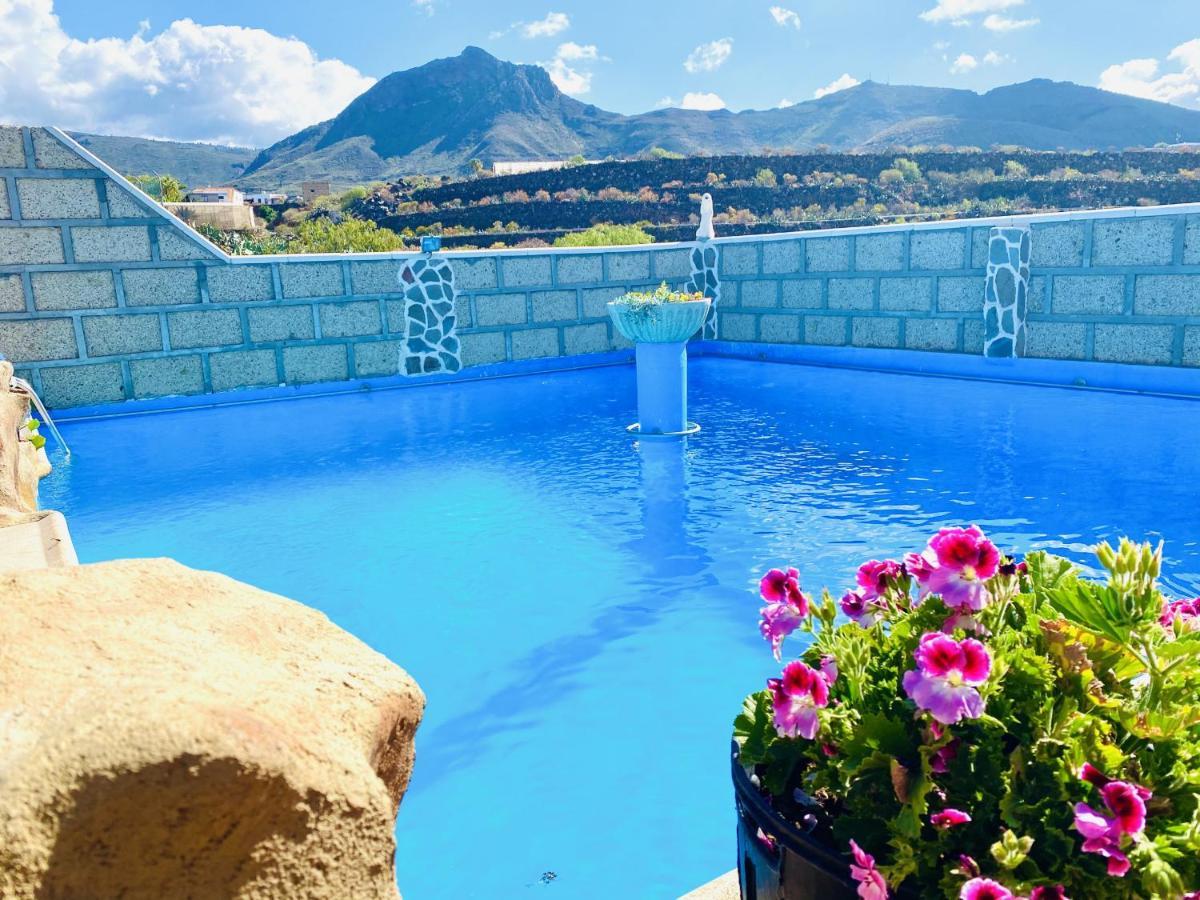Lykke Suite Spa Sauna Piscina Y Jardin Buzanada Exteriör bild