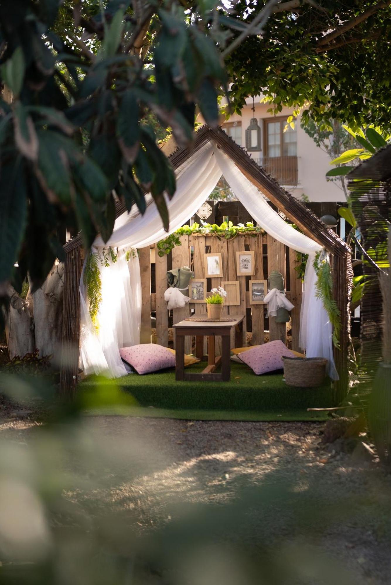 Lykke Suite Spa Sauna Piscina Y Jardin Buzanada Exteriör bild